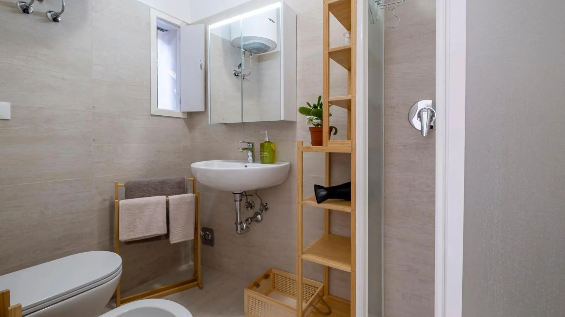 Apartment Ghisello Luxury Guesthouse 3 Bologna