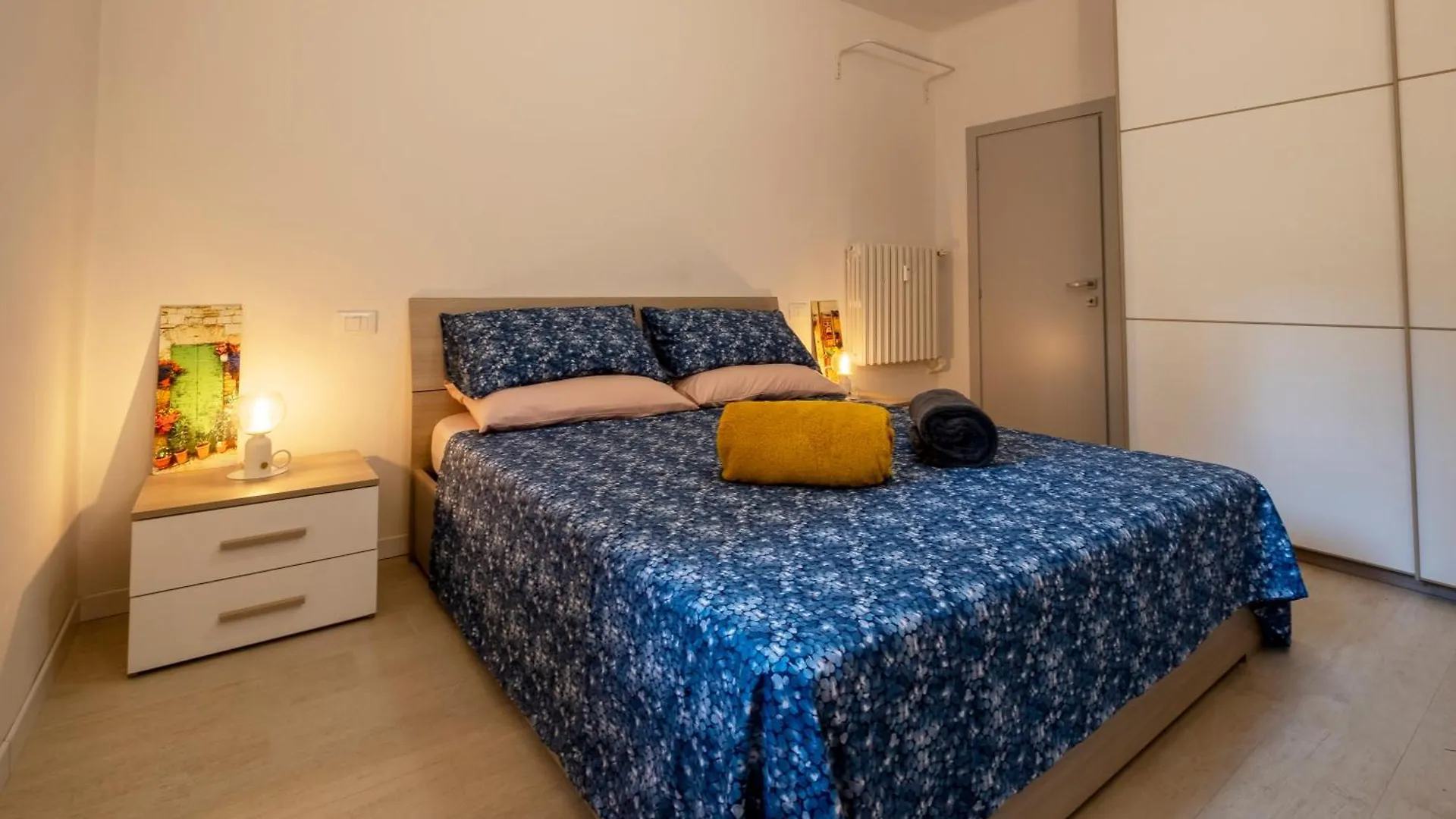 Ghisello Luxury Guesthouse 3 Bologna Apartment